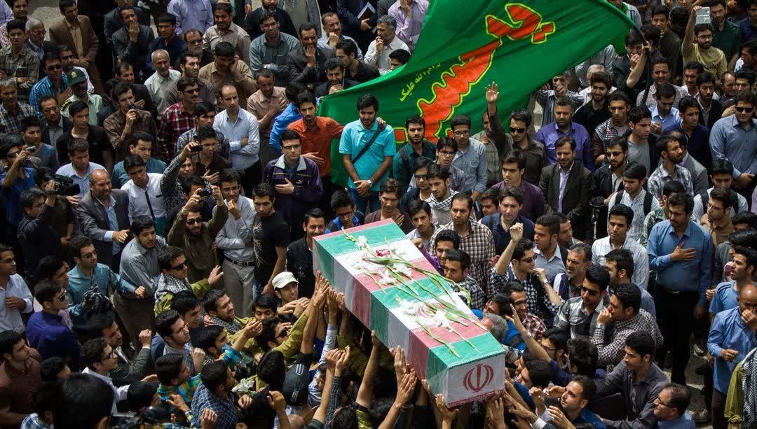 🇮🇷 آمار شهدای خراسانی در جنگ تحمیلی سوم اعلام شد  مدیرکل بنیاد شهید و امور ایثارگران خراسان رضوی: استان خراسان رضوی در جنگ تحمیلی سوم ۵۹ شهید تقدیم کرده است که ۲۳ شهید مربوط به نیروی پر افتخار ارتش جمهوری اسلامی ایران، ۱۷ شهید نیروی با صلابت سپاه پاسداران، ۸ شهید مربوط به نیروی انتظامی، یک شهید بسیجی و ۱۰ شهید مردمی هستند.  ▫️