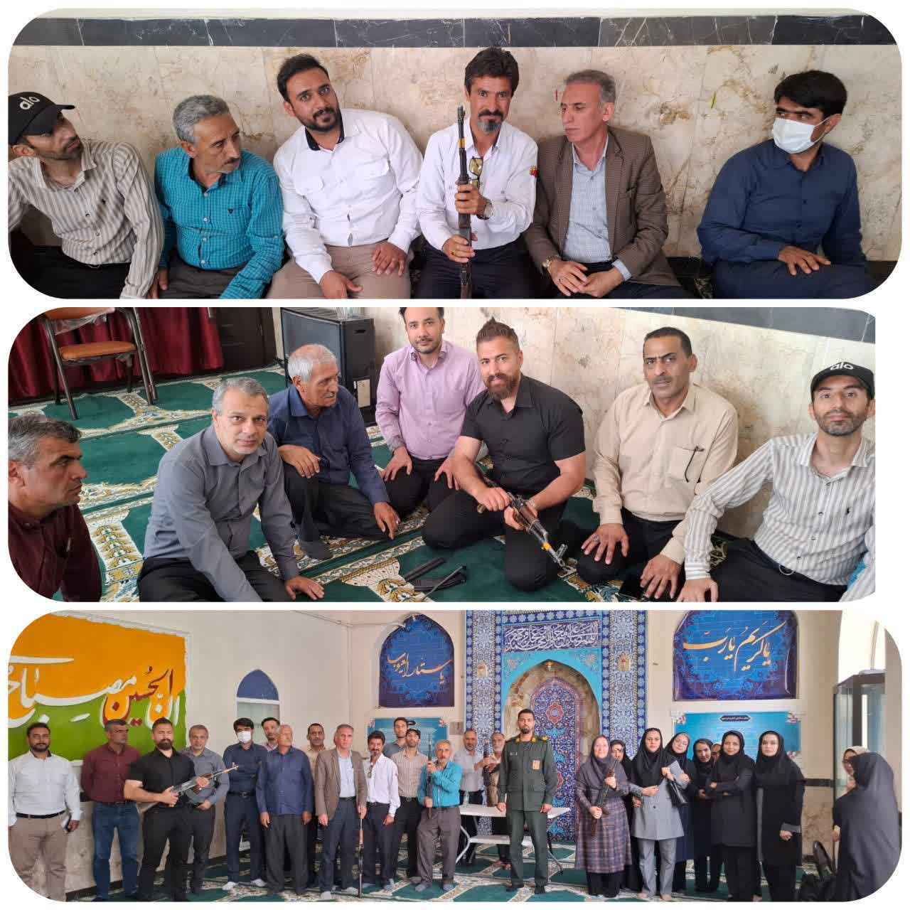 برگزاری دوره آموزشی کار با سلاح ویژه کارکنان و بانوان شهرداری