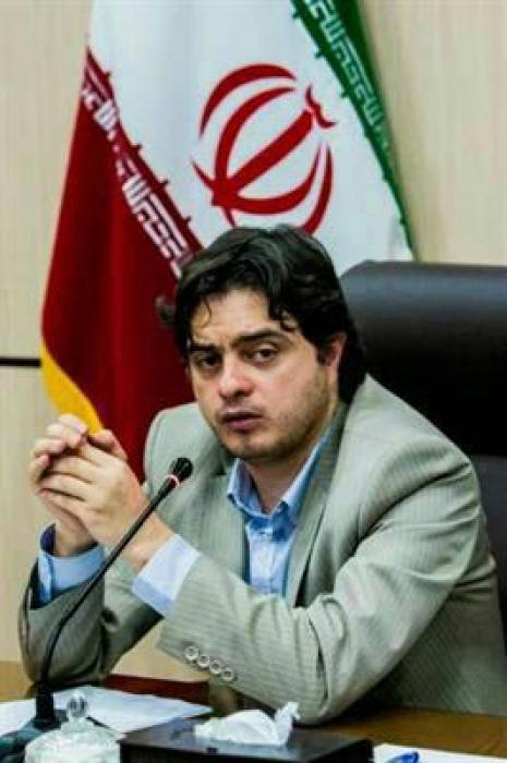 50 هزار نفر از كاركنان قراردادي شهرداريهاي سراسر كشور با مجوز دولت تبديل وضع مي‌شوند.