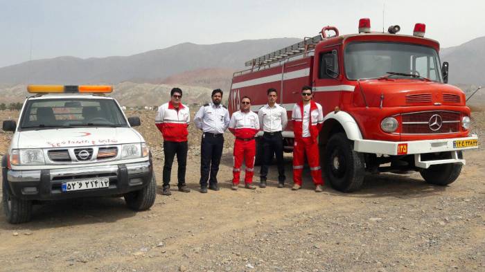 استقرار خودروهای سازمان آتش نشانی و خدمات ایمنی شهرداری نیشابور 