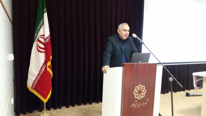 کارکنان حوزه خدمات شهری شهرداری نیشابور آموزش های مقابله با بحران را فرا می گیرند